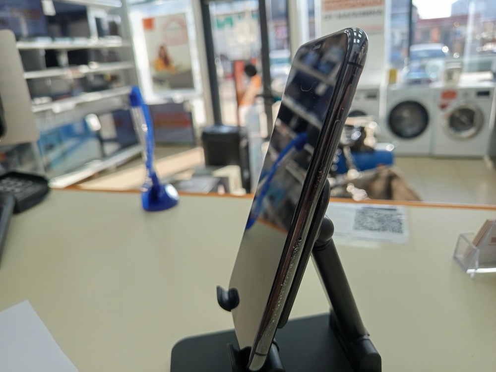 Смартфон Apple iPhone X 256Gb