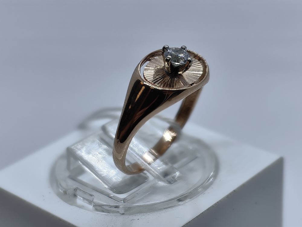 КОЛЬЦО С КАМНЕМ (Au 585)