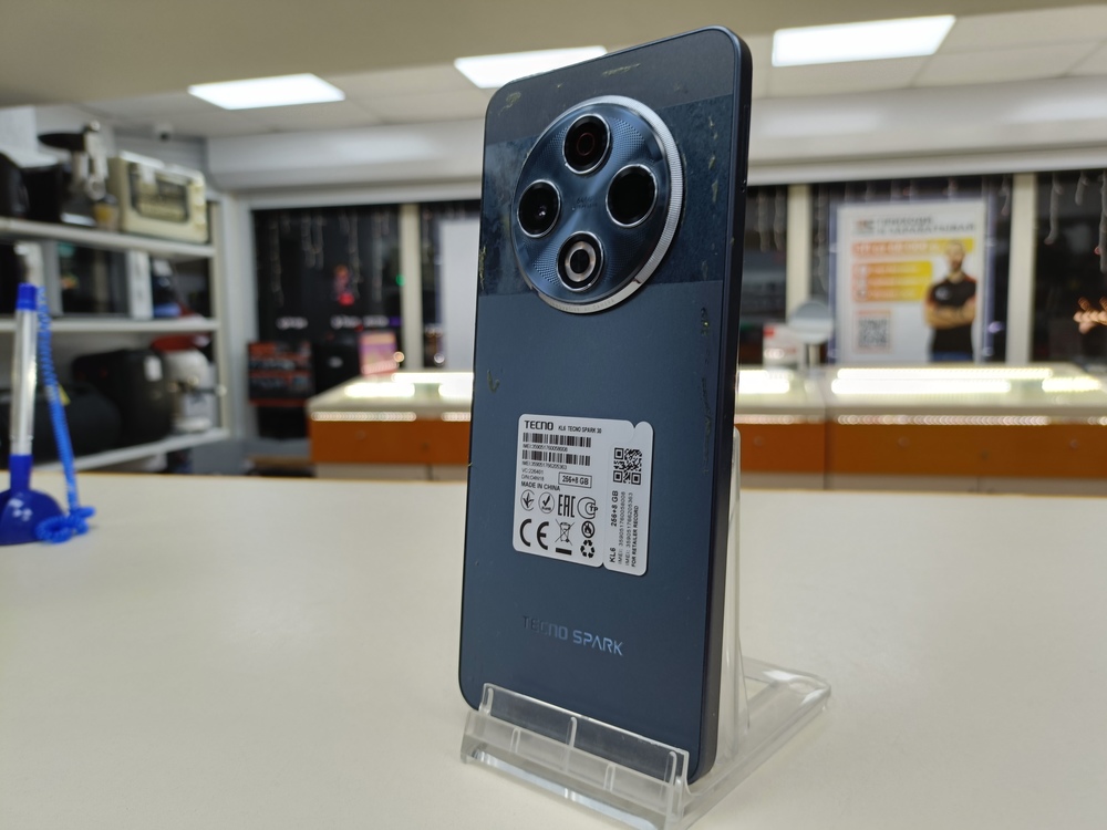 Смартфон Tecno SPARK 30 8/256