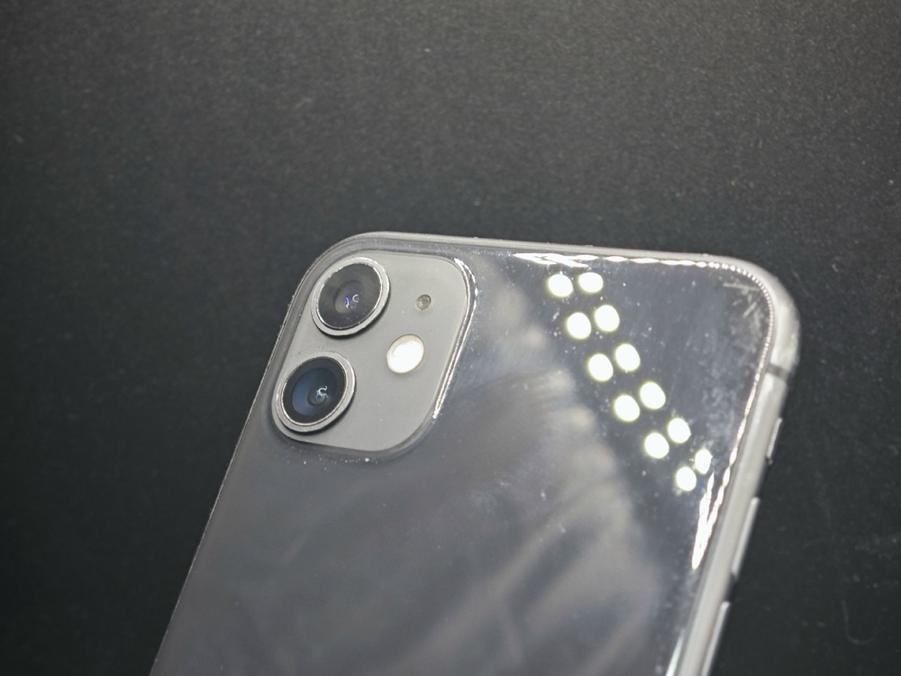 Смартфон Apple iPhone 11 64Gb