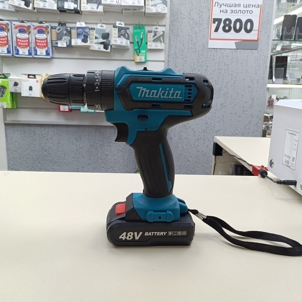 Шуруповерт Makita 123.