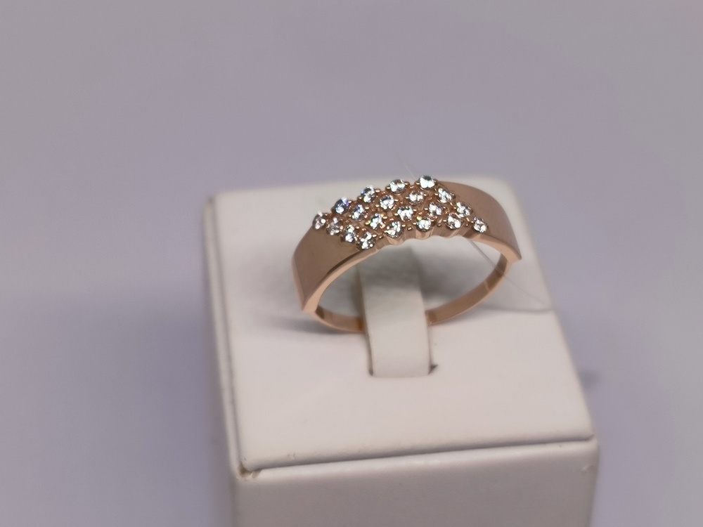 КОЛЬЦО С КАМНЯМИ (Au 585)