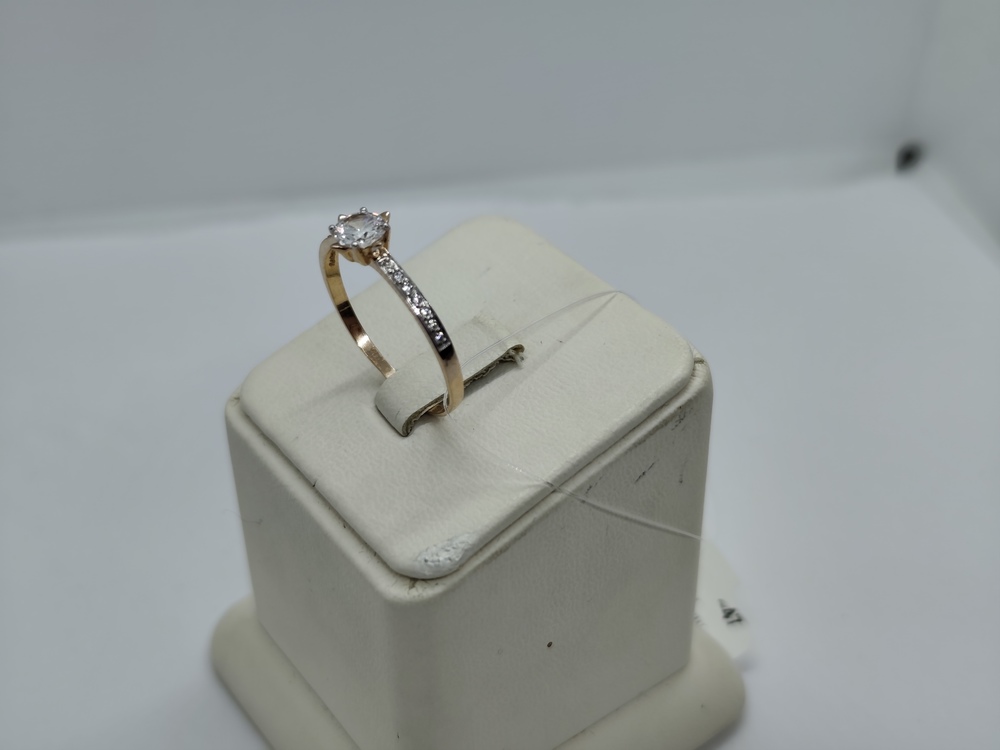 КОЛЬЦО С КАМНЯМИ (Au 585)