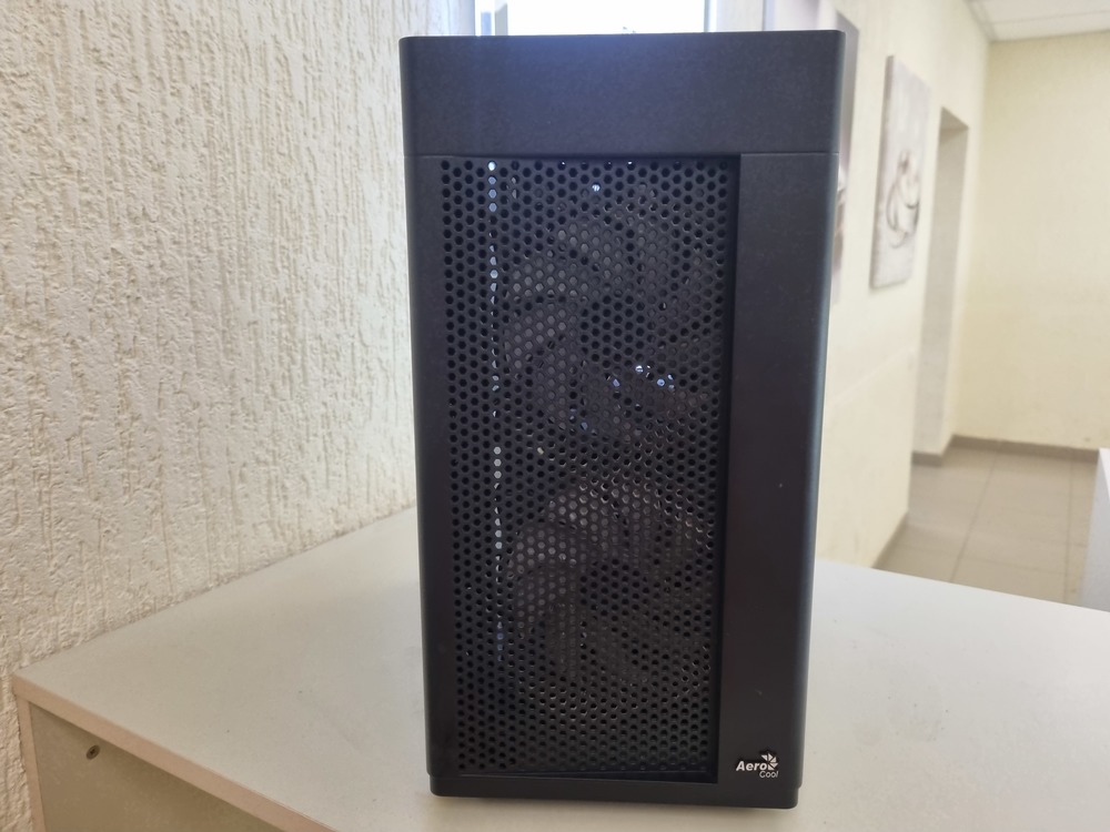 Системный блок Aero Cool; Ryzen 5-5500U, Radeon RX6600 8Gb, 16 Гб, 240 Гб, Нет