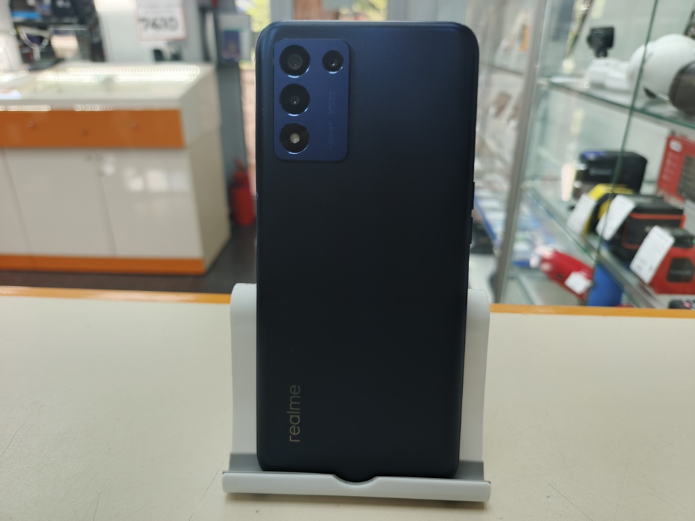 Смартфон Realme Q3S 6/128