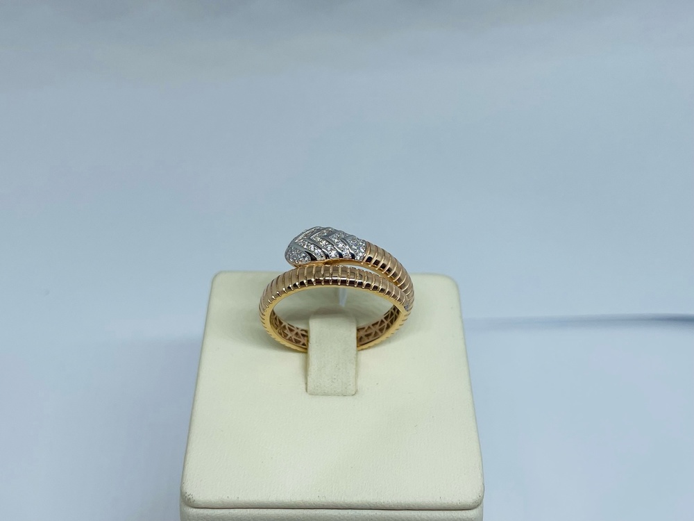 КОЛЬЦО С КАМНЯМИ (Au 585)