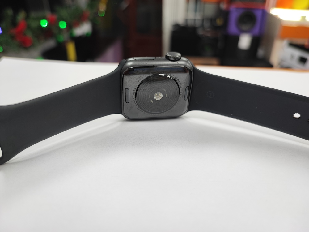 Смарт-часы Apple Watch SE 2020 40mm