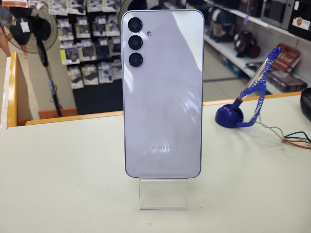 Смартфон Samsung Galaxy A16 8/256