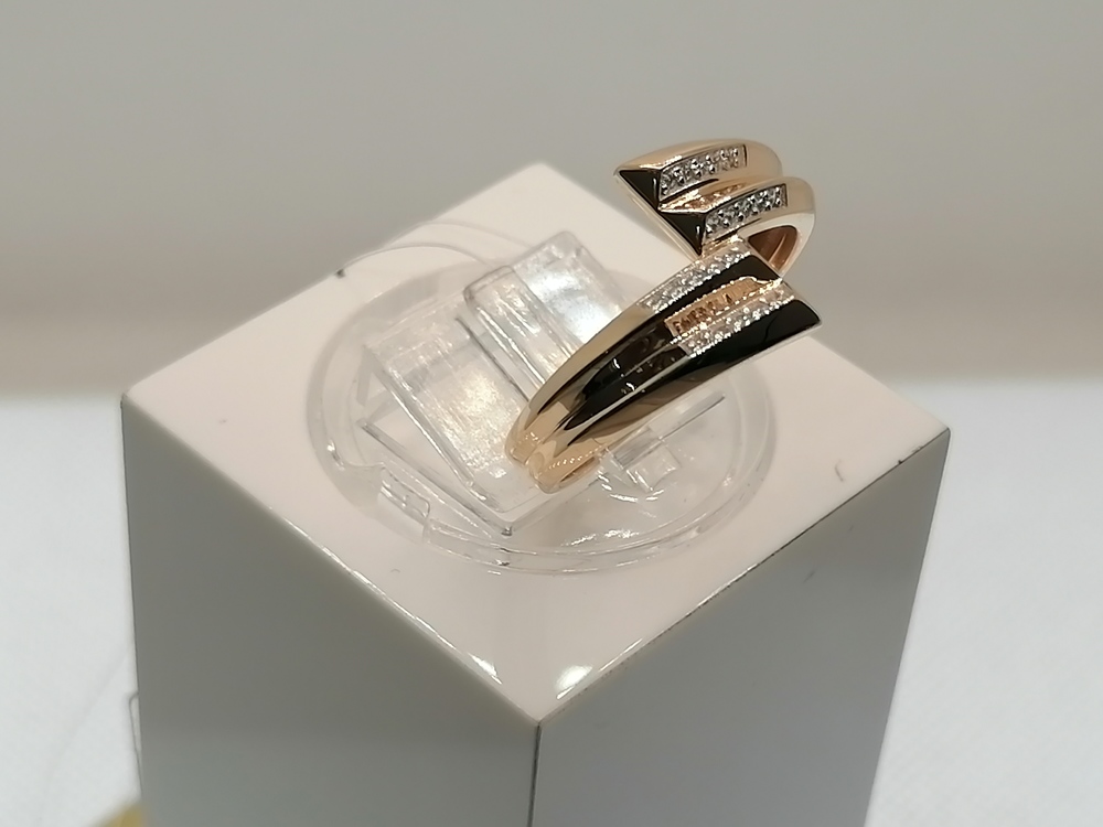 КОЛЬЦО С КАМНЯМИ (Au 585)