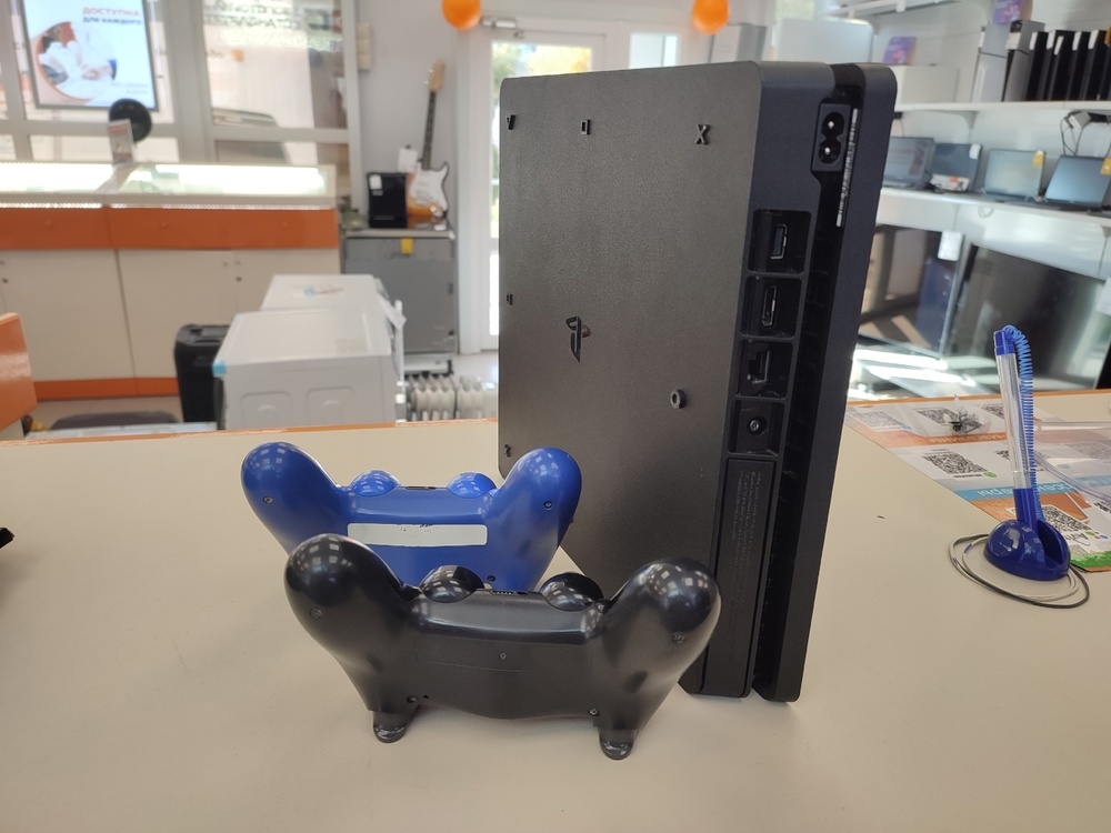 Игровая приставка PlayStation 4 Slim 500GB