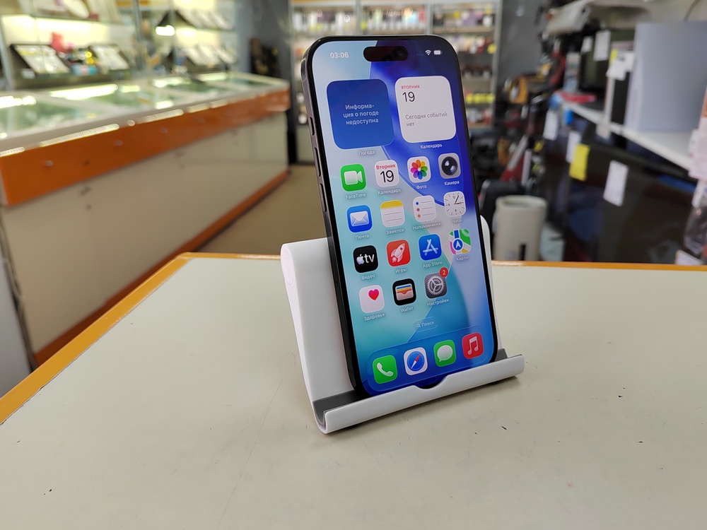Смартфон Apple Iphone 16 Pro 128Gb
