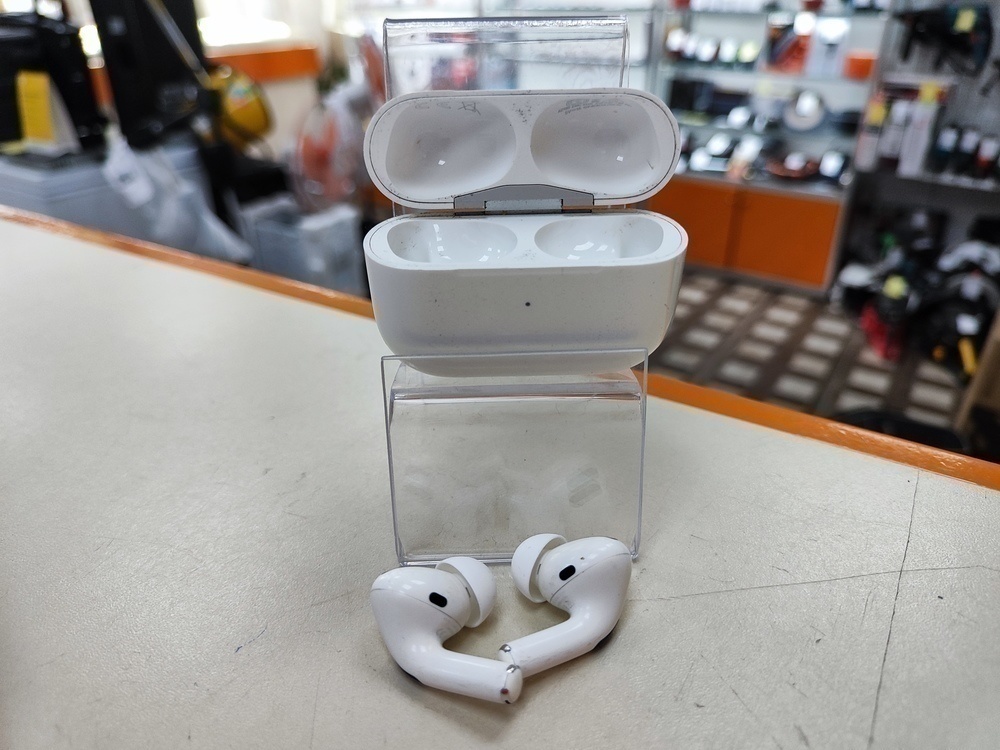Наушники беспроводные Apple AirPods Pro