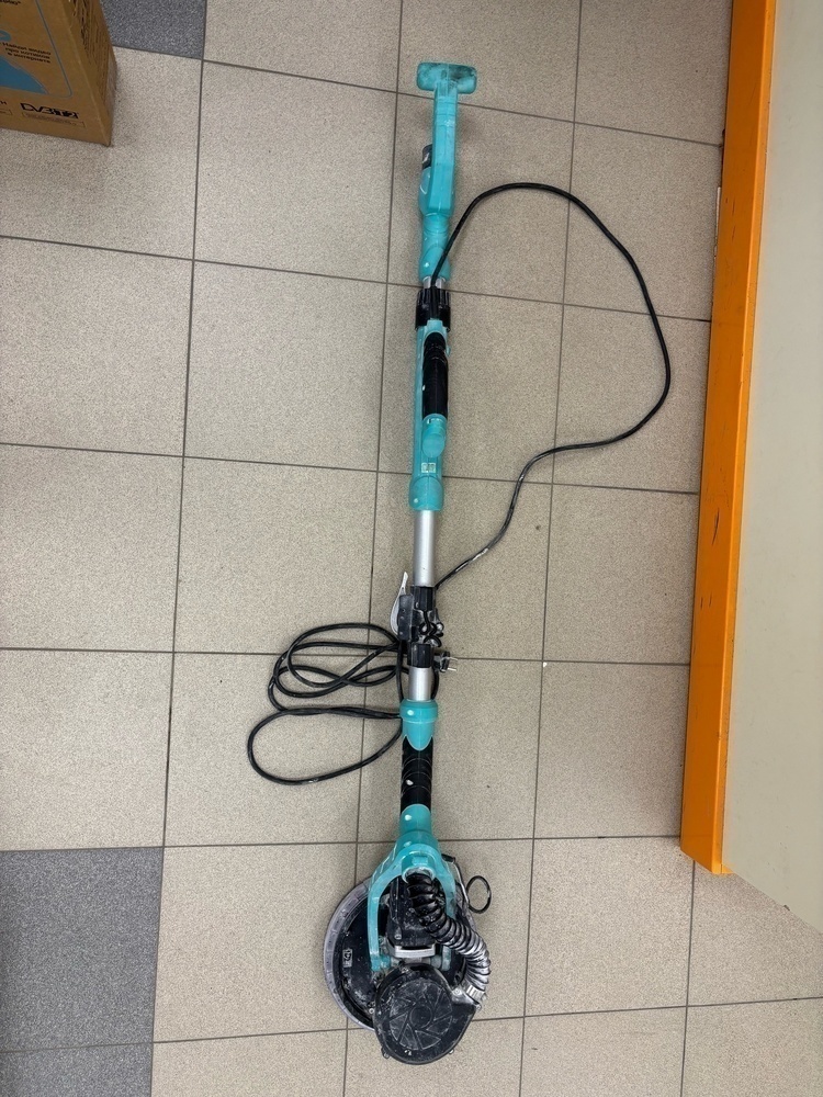 Полировальная машина Sturm! DWS6010SL