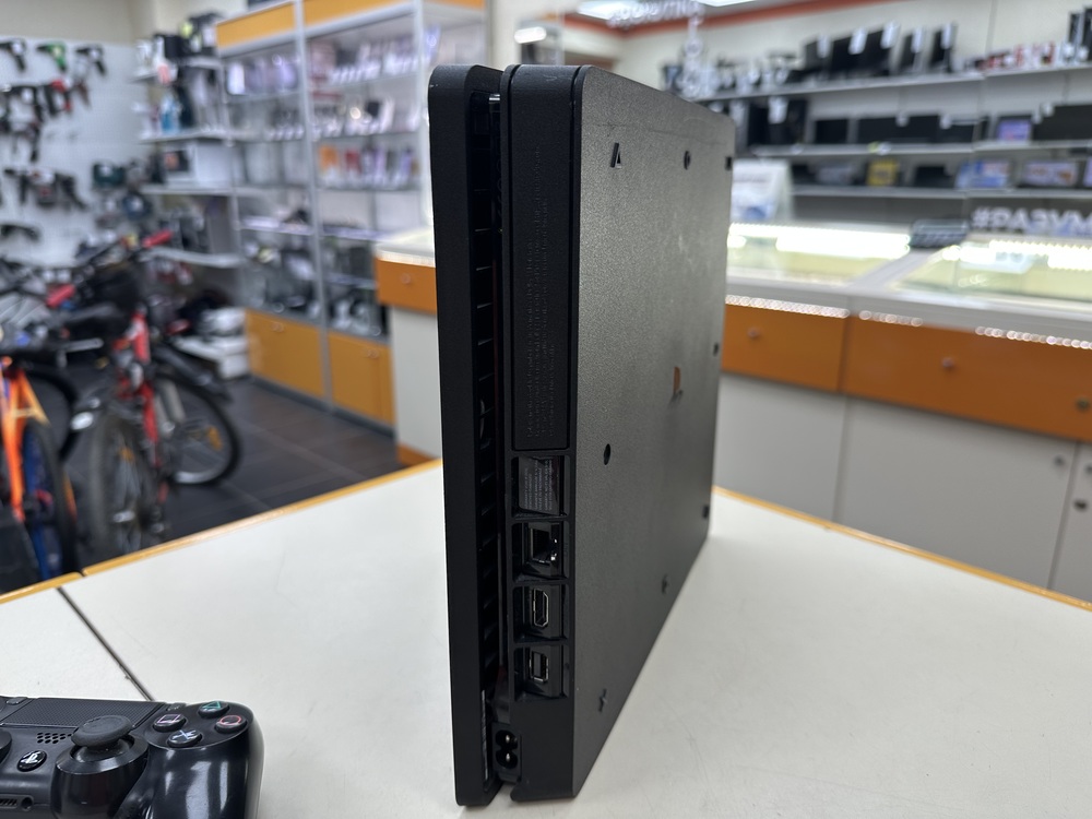 Игровая приставка PlayStation 4 Slim 500GB