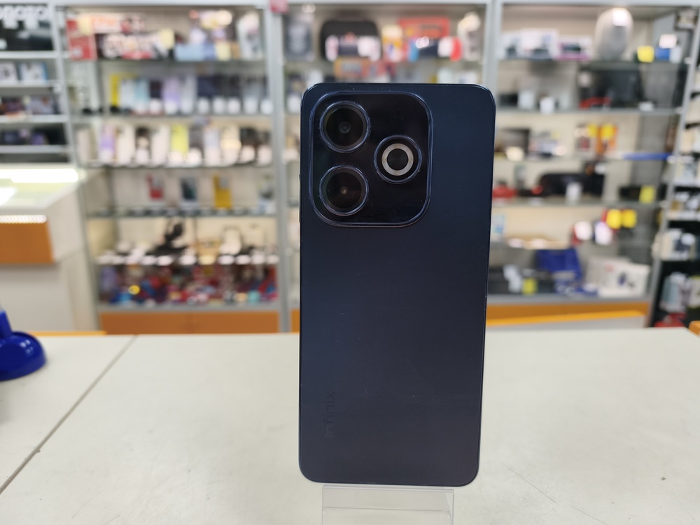 Смартфон Infinix HOT 40i 8/128