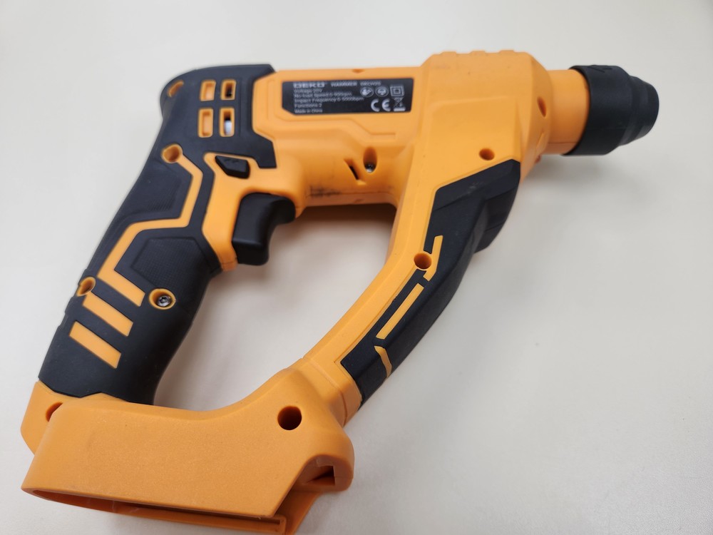 Перфоратор Deko DKCH20