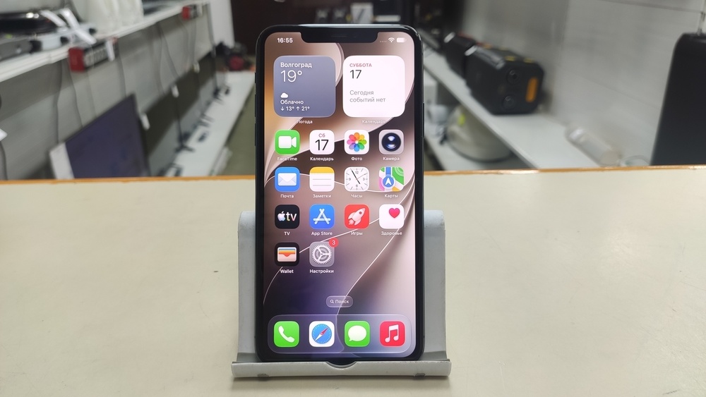 Смартфон Apple iPhone 11 Pro Max 64Gb