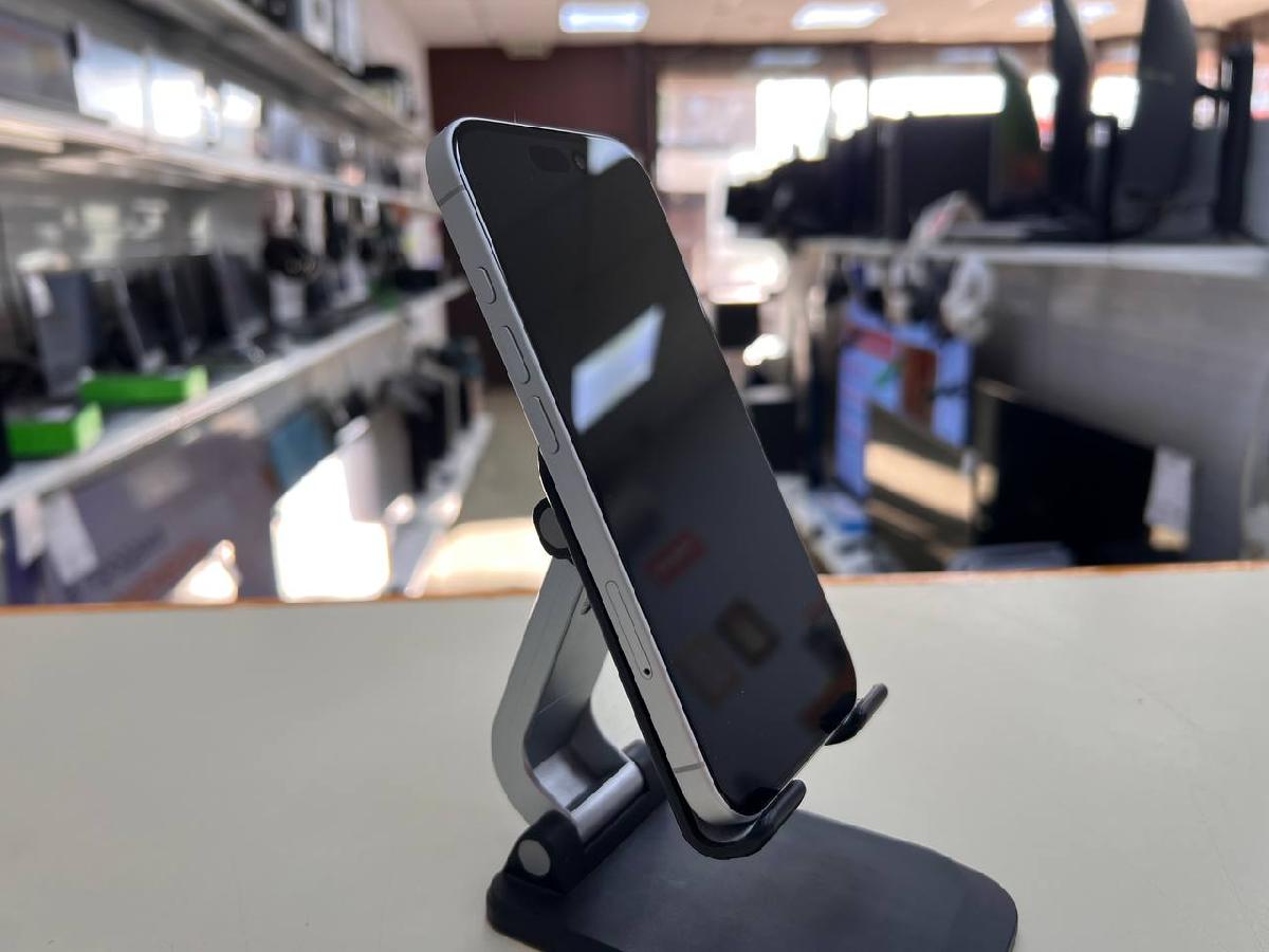 Смартфон Apple Iphone 16 128Gb