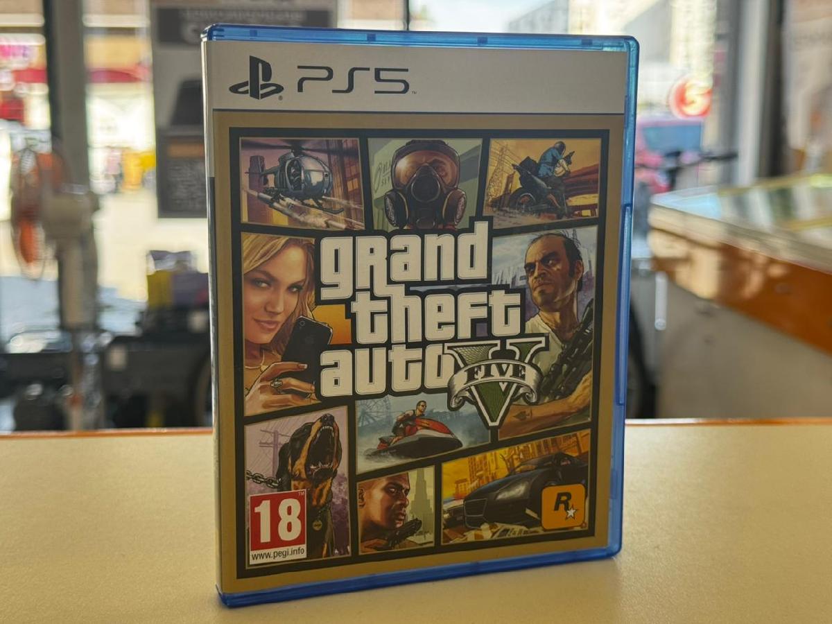 Игра Playstation 5 GTA 5