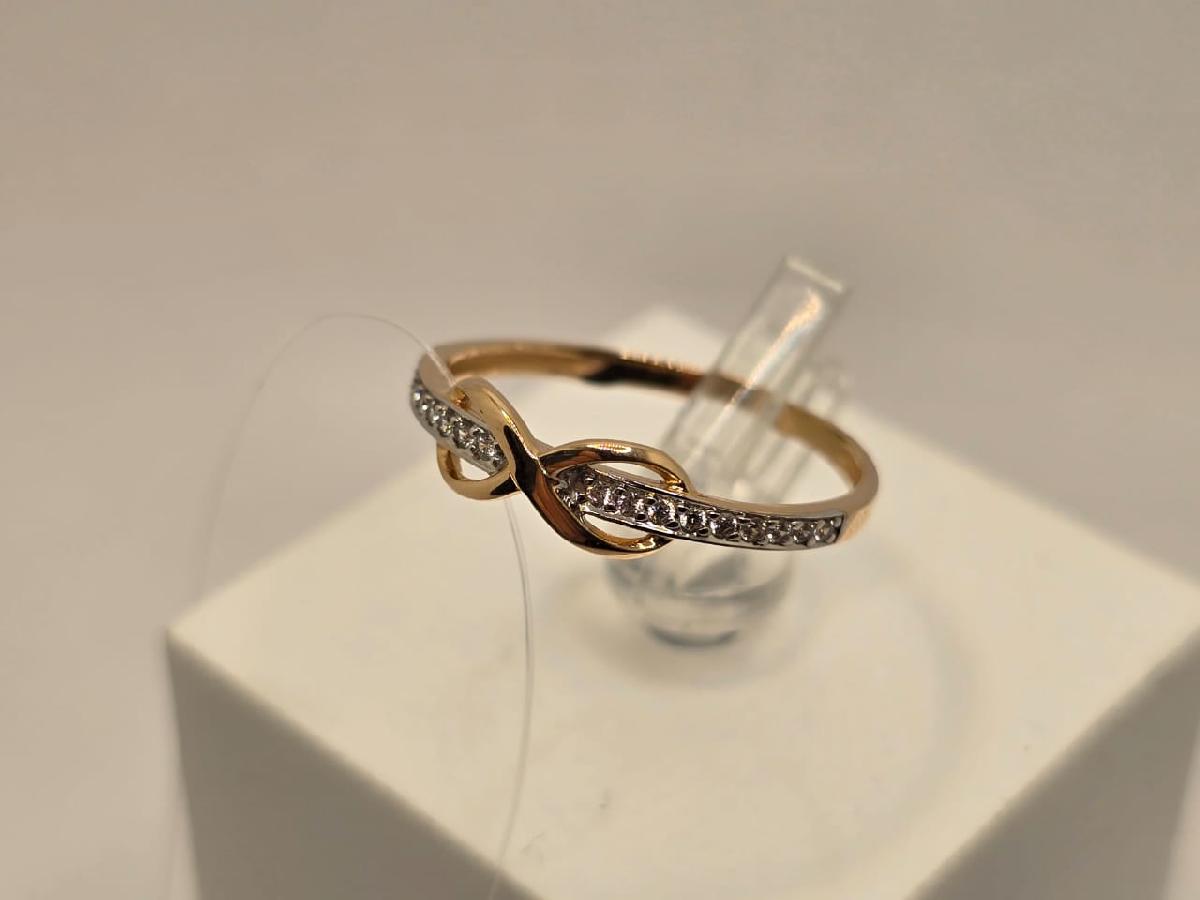 КОЛЬЦО С КАМНЯМИ (Au 585)