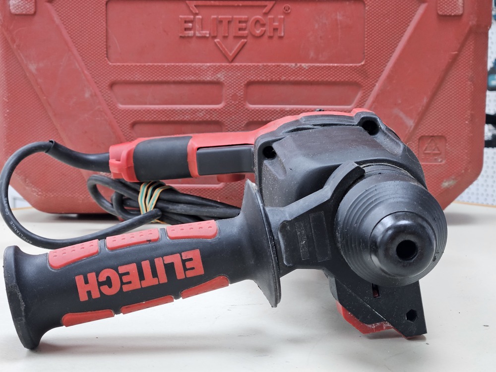 Перфоратор Elitech П 0826РЭМ