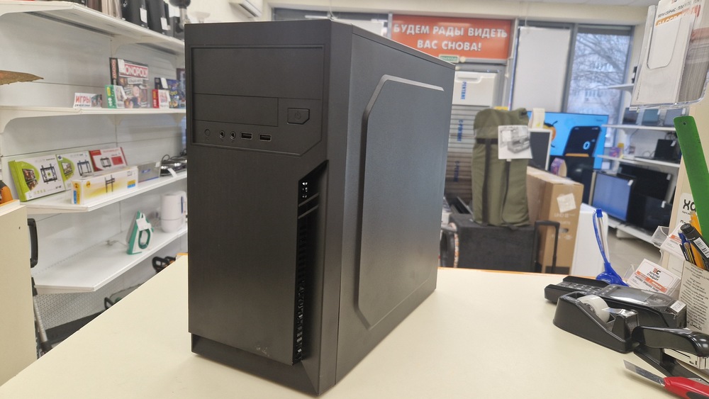 Системный блок Noname No Model; Core I3-12100F, Intel UHD Graphics 730, 16 Гб, 240 Гб, Нет