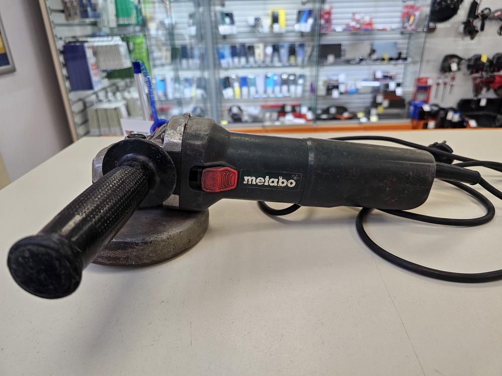 Угловая шлифмашина Metabo 720W-125