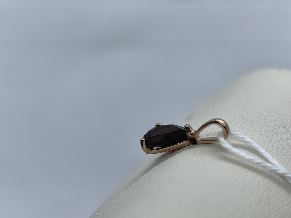 ПОДКМ585 ПОДВЕСКА С КАМНЕМ (Au 585)