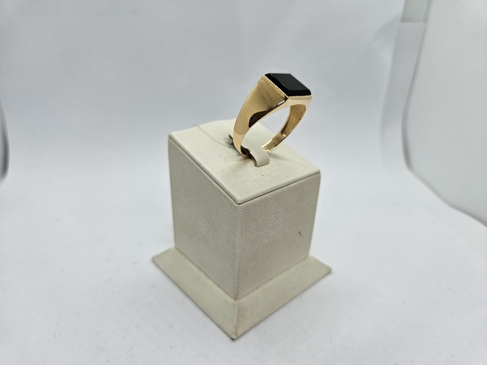 КОЛЬЦО ПЕЧАТКА Агат (Au 585)