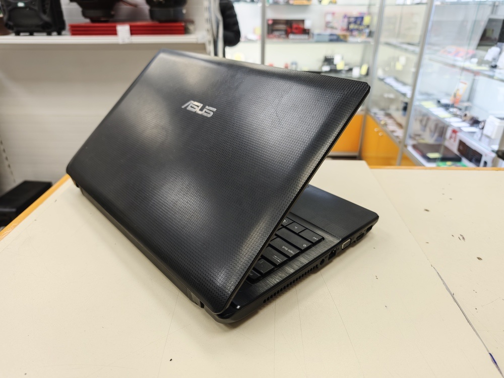 Ноутбук Acer; Core i7-2670QM, Intel UHD Graphics, 4 Гб, 256 Гб, Нет