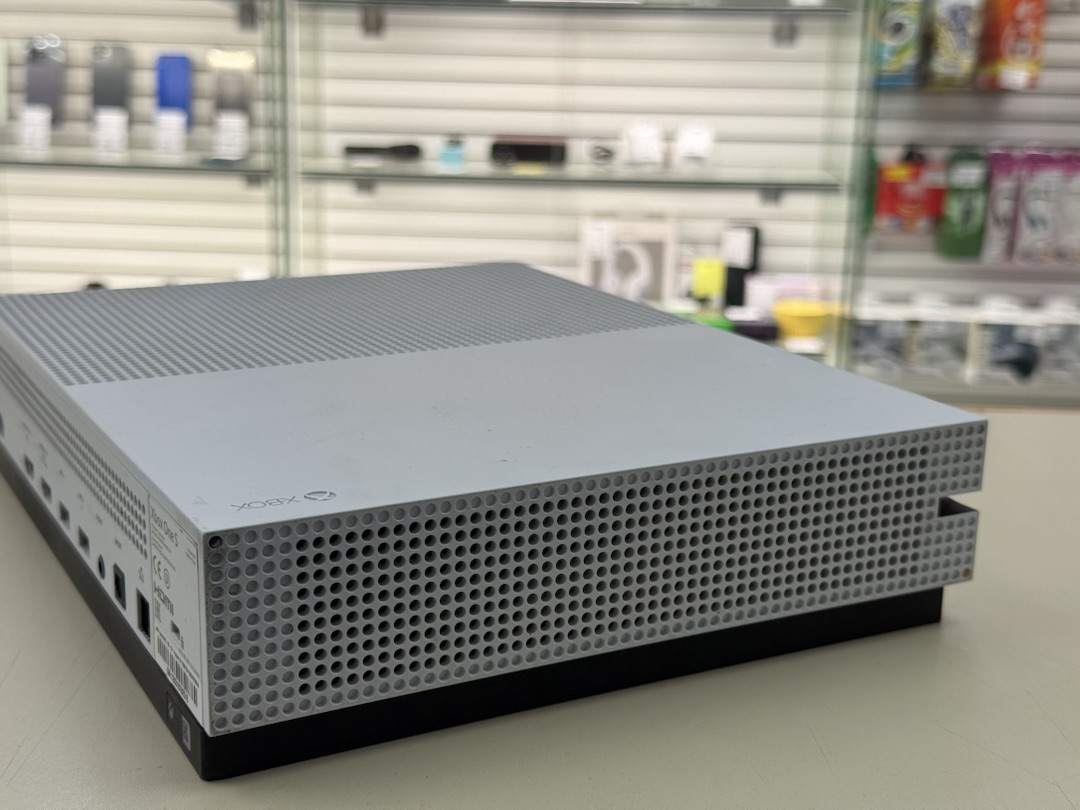 Игровая приставка Xbox One S 1TB