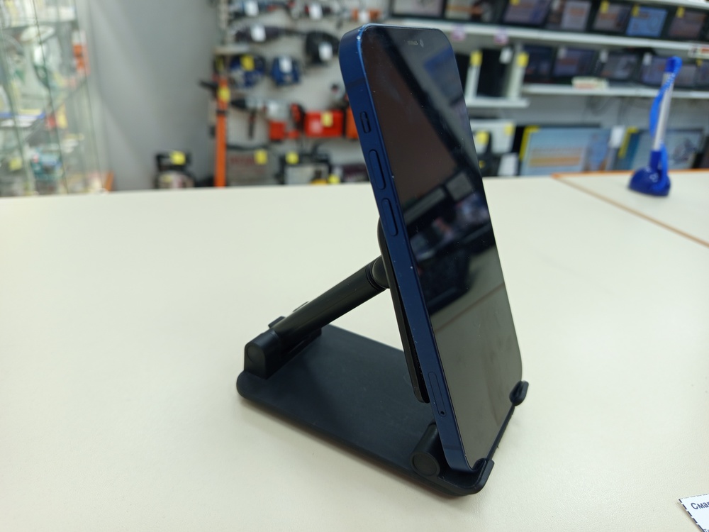 Смартфон Apple iPhone 12 128Gb