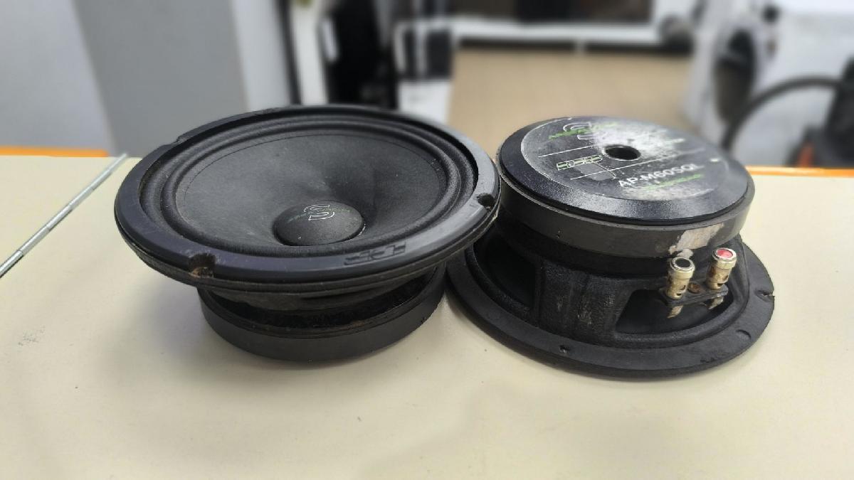 Автоакустика передняя Apocalypse AP-M60SQL