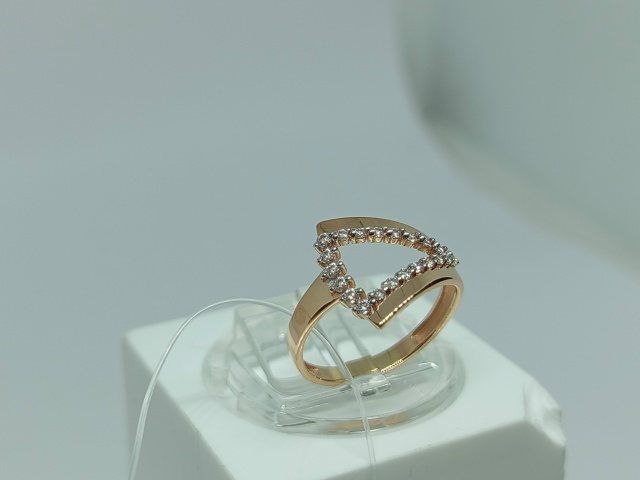 КОЛЬЦО С КАМНЯМИ (Au 585)