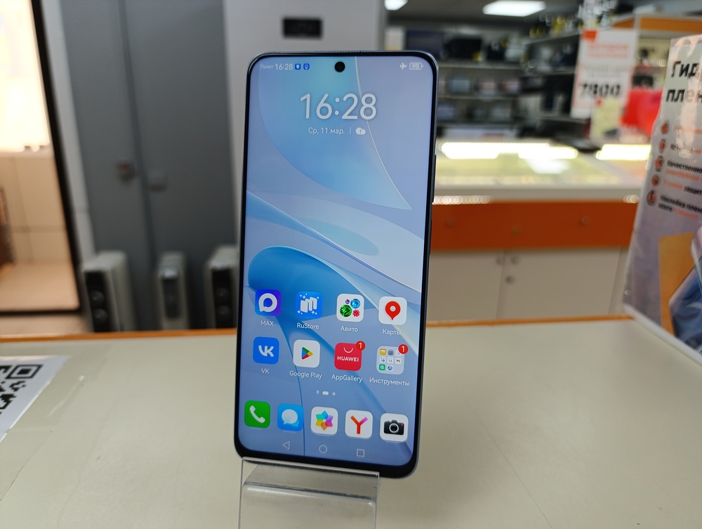 Смартфон Huawei Nova 13i 8/256