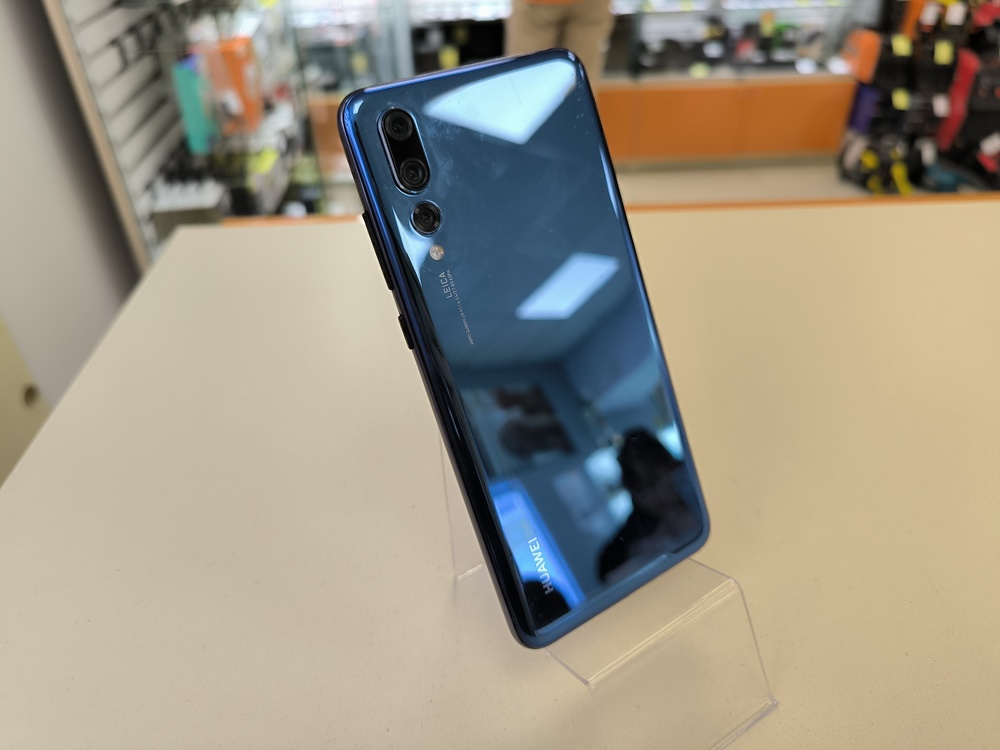 Смартфон Huawei P20 Pro
