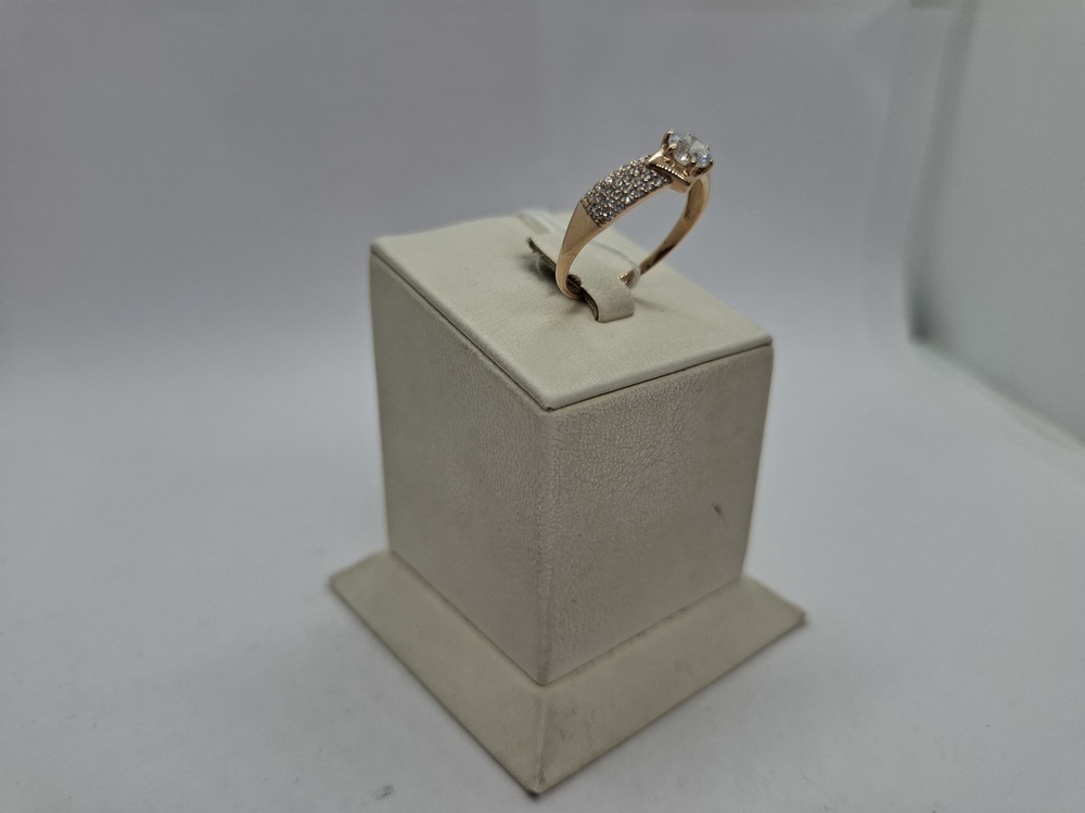 КОЛКМИ585 КОЛЬЦО С КАМНЯМИ (Au 585)