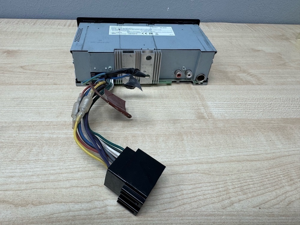 Автомагнитола Kenwood KMM-105AY