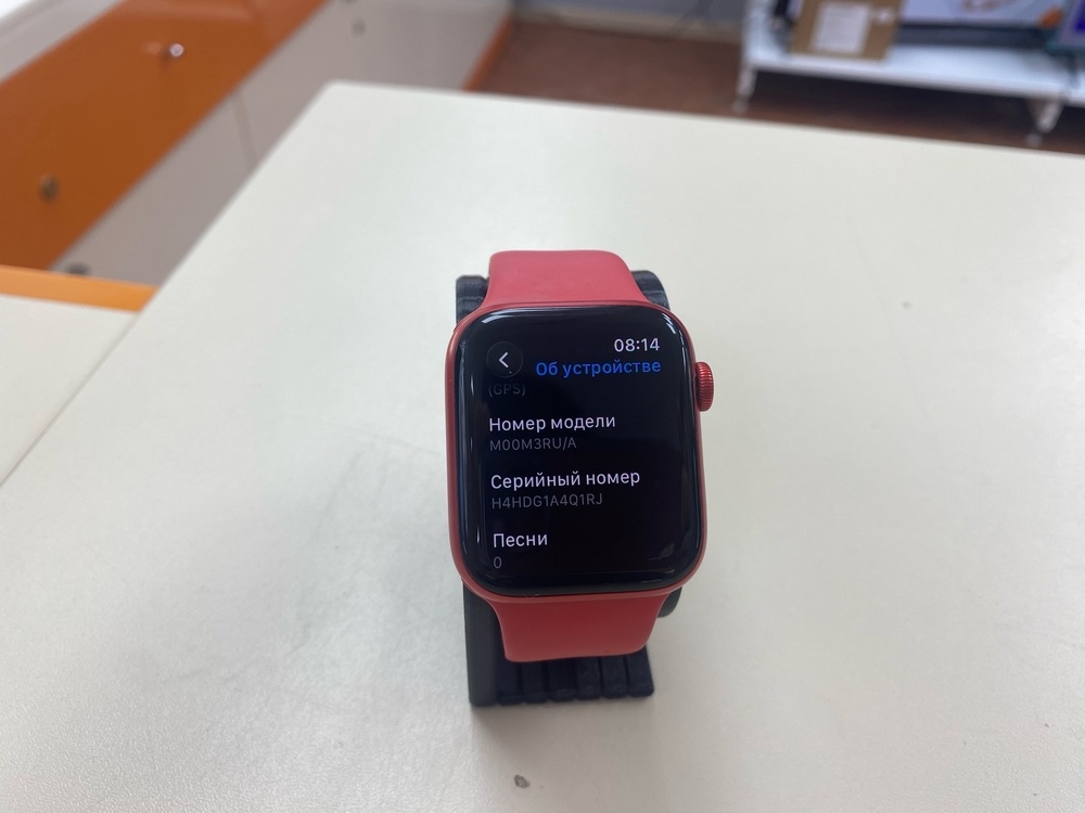 Смарт-часы Apple Watch Series 6 44 мм