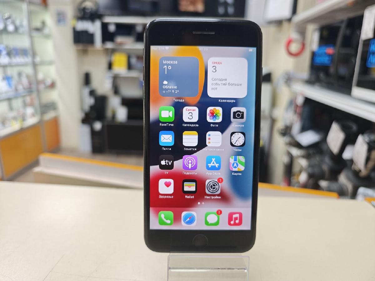Смартфон Apple iPhone 7 Plus 32Gb