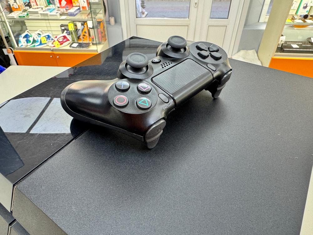 Игровая приставка Sony Playstation 4 Fat; Playstation, 500 Гб Игровая приставка Sony Playstation 4 Fat; Playstation, 500 Гб