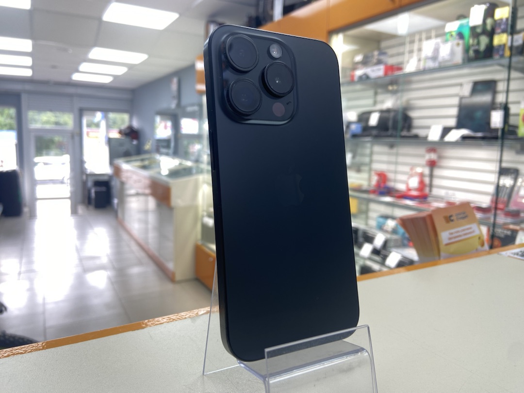 Смартфон Apple Iphone 15 Pro 256Gb
