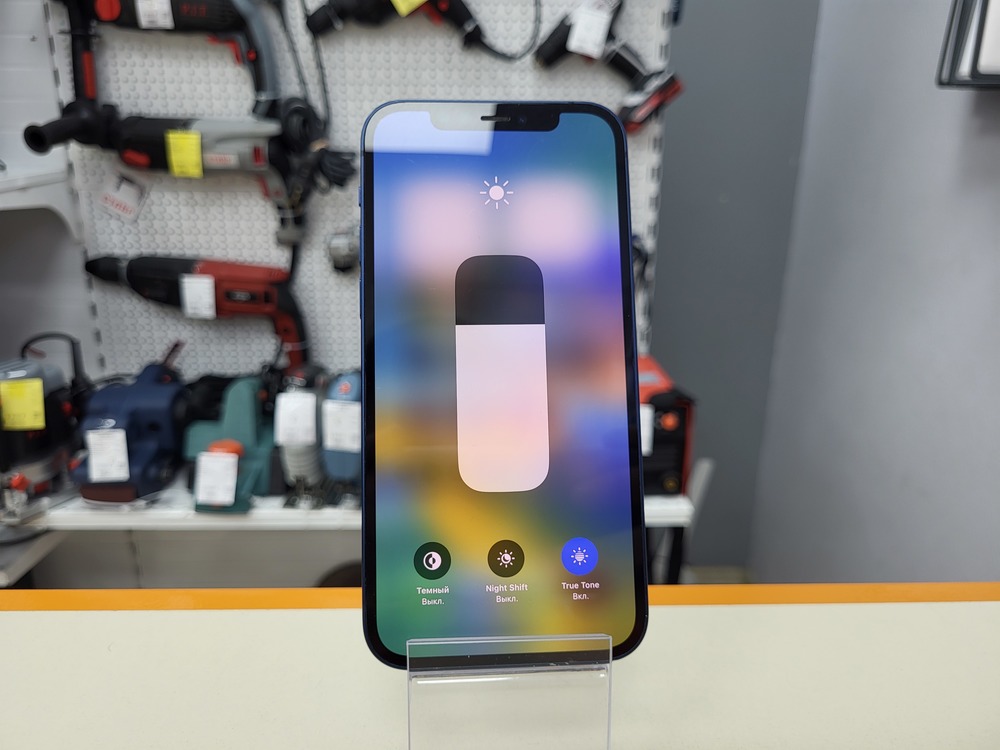 Смартфон Apple iPhone 12 64Gb