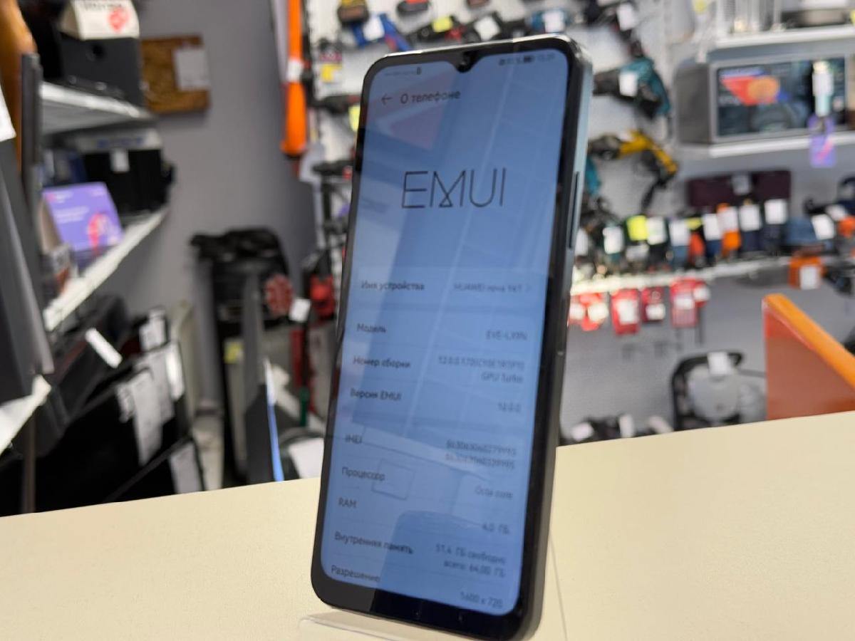 Смартфон Huawei Nova Y61 4/64