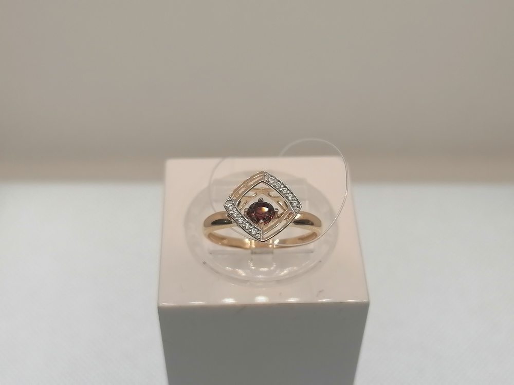 КОЛЬЦО ГРАНАТ с камнями (Au 585)