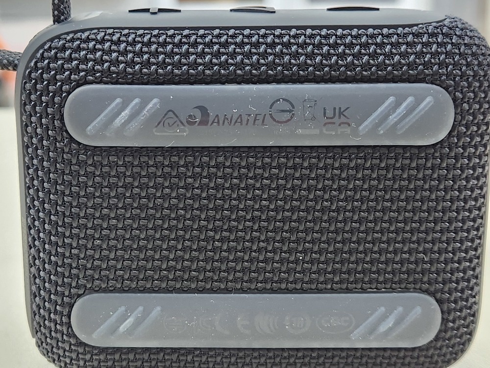 Портативная акустика JBL GO 4