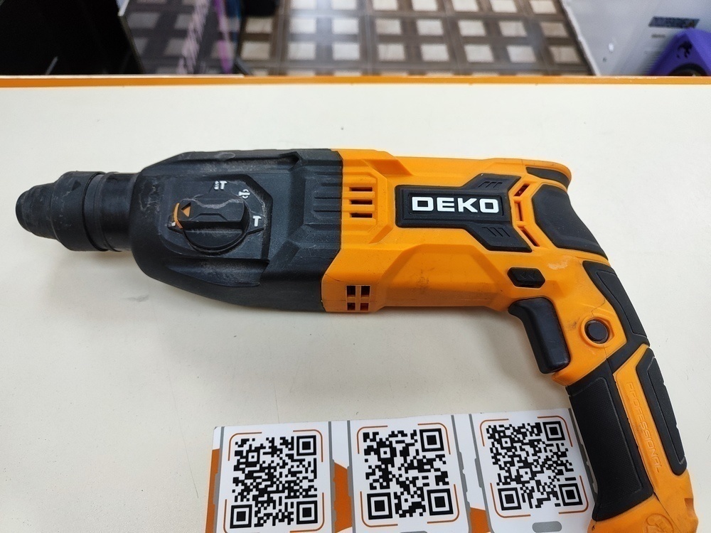 Перфоратор Deko ZKH1000W