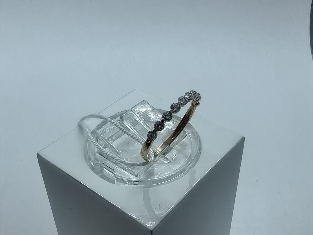 КОЛКМИ585 КОЛЬЦО С КАМНЯМИ (Au 585)