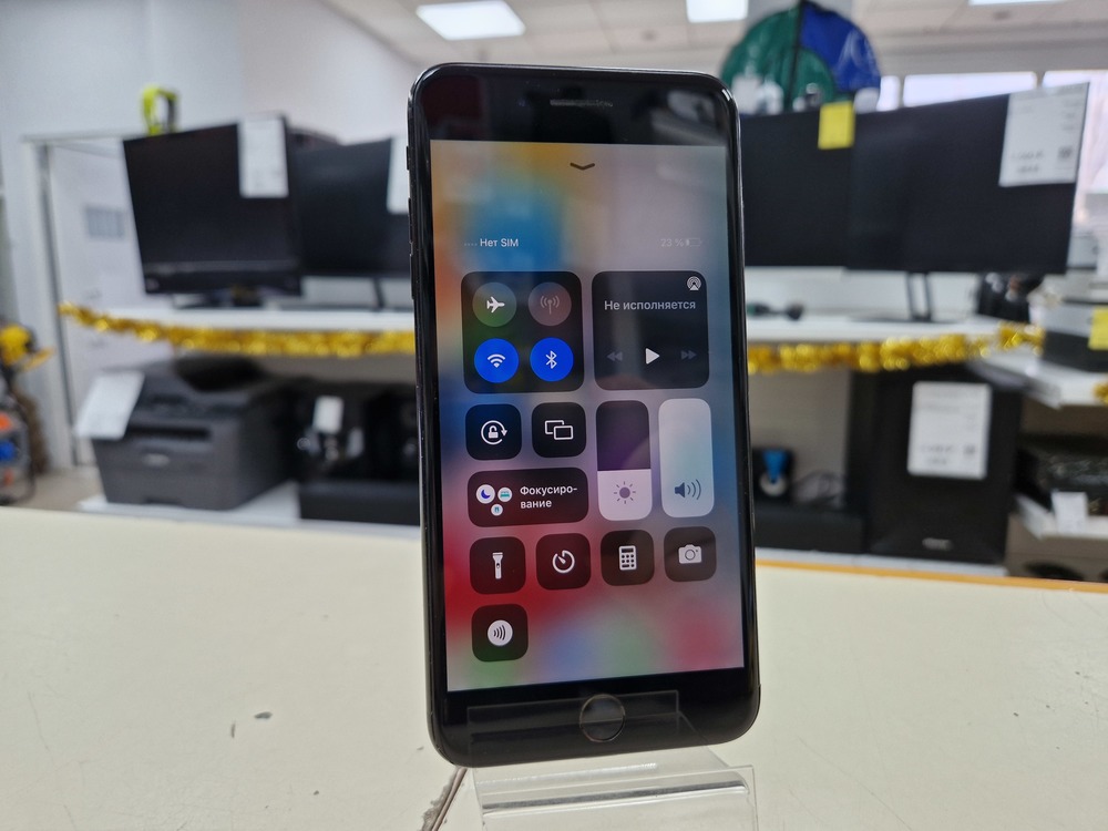 Смартфон Apple iPhone 7 Plus 128Gb