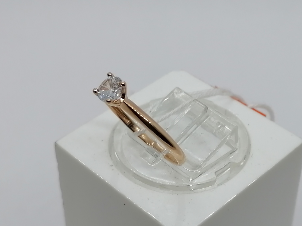 КОЛКМ585 КОЛЬЦО С КАМНЕМ (Au 585)